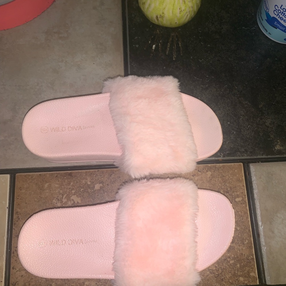 Platform fur slides
